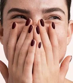 Pink Gellac - Sangria Red - Gellak - Vegan - Donkerrood - Creamy Finish - 15 Ml -Cosmetic Verkoop 1050x1200 40