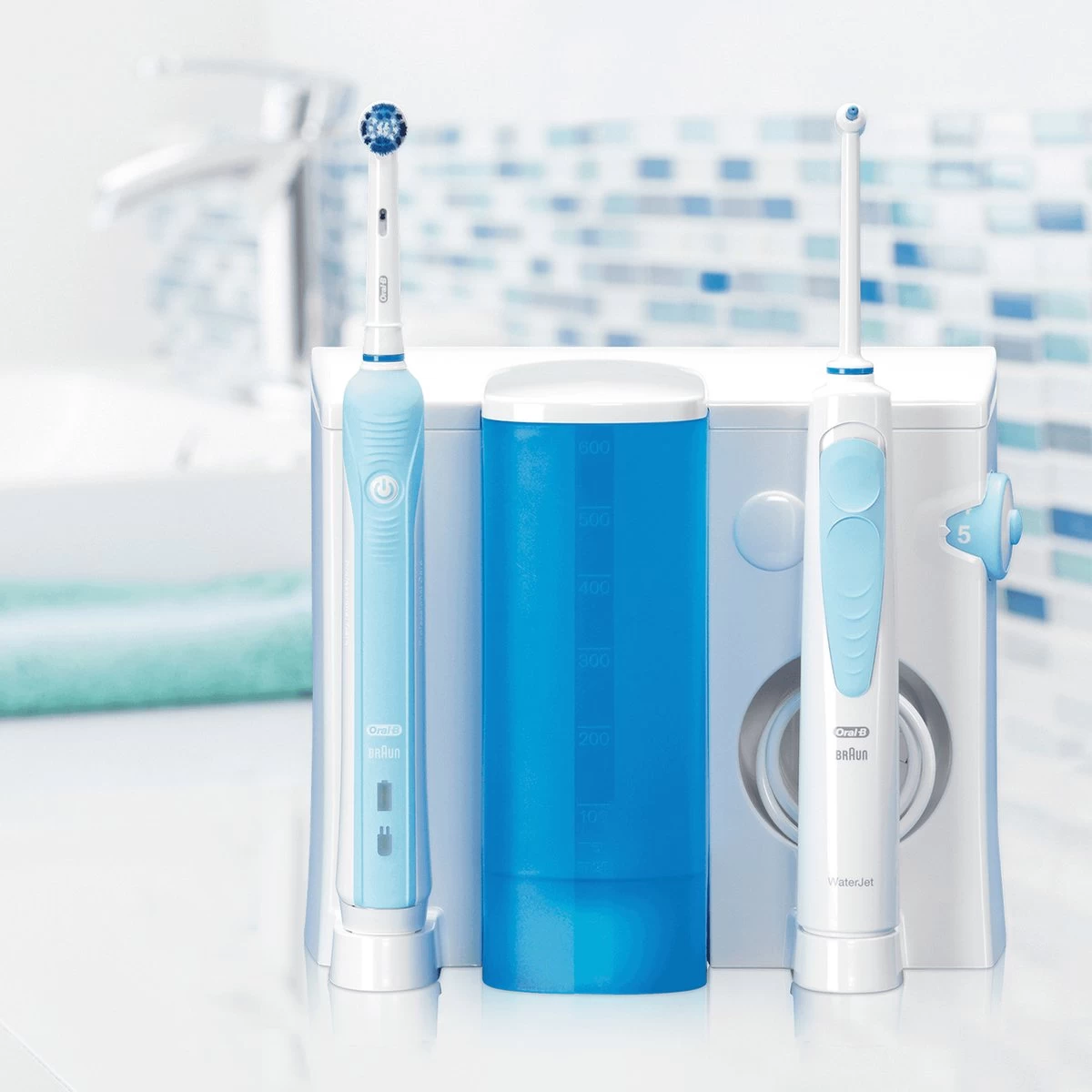 Oral B Braun Oral-B WaterJet + PRO 700 - Monddouche 8 Oral B Braun Oral-B WaterJet + PRO 700 - Monddouche - Afbeelding 6